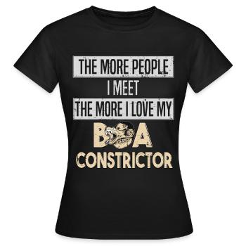 Boa Constrictor Schlange Schlangenliebe - Frauen T-Shirt - Schwarz - Vorne - AI Model Female 172 dark (172cm)