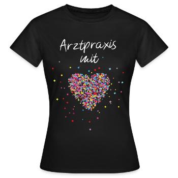 Arztpraxis Mit Herz Arzt Ärztin Praxis - Frauen T-Shirt - Schwarz - Vorne - AI Model Female 172 dark (172cm)