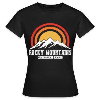 Nationalpark Wandern Rocky Mountains Souvenir Camp - Frauen T-Shirt - Schwarz - Vorne - AI Model Female 172 dark (172cm)