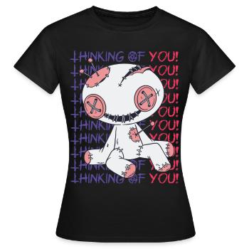 Gruselige Voodoo-Puppe, die an dich denkt Hexerei - Frauen T-Shirt - Schwarz - Vorne - AI Model Female 172 dark (172cm)