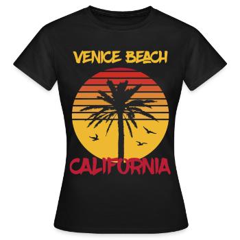 California Venice Beach Palm Ocean Surfing - Women's T-Shirt - black - Front - AI Model Female 172 dark (172cm)