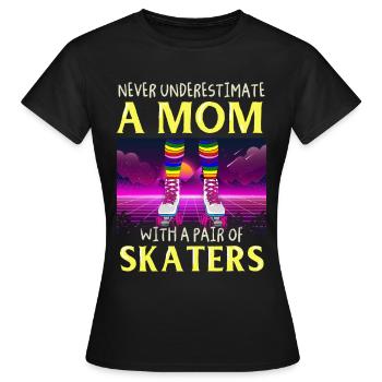 Inline Skater - Frauen T-Shirt - Schwarz - Vorne - AI Model Female 172 dark (172cm)