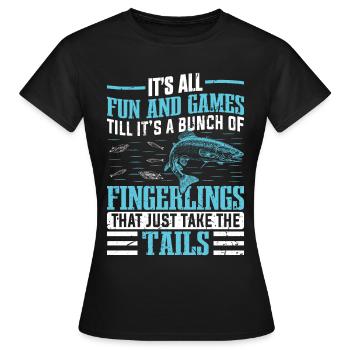 Funny Fishing Men Women - Frauen T-Shirt - Schwarz - Vorne - AI Model Female 172 dark (172cm)