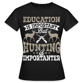Jäger Jagen - Frauen T-Shirt - Schwarz - Vorne - AI Model Female 172 dark (172cm)