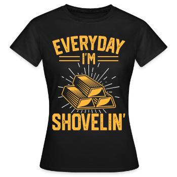 gold panning gold panner gold prospector gold prospector - Women's T-Shirt - black - Front - AI Model Female 172 dark (172cm)
