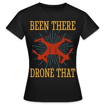 Drohne - Frauen T-Shirt - Schwarz - Vorne - AI Model Female 172 dark (172cm)