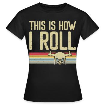 Drohne - Frauen T-Shirt - Schwarz - Vorne - AI Model Female 172 dark (172cm)