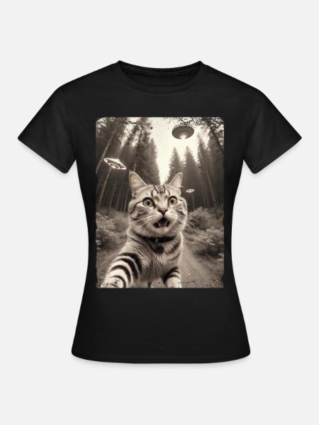 Katteselfie med romskipdesign fra romvesenet - T-skjorte for kvinner - svart