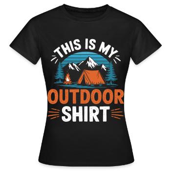 C’est mon Shirt Camping OUTDOOR - T-shirt Femme - noir - Devant - AI Model Female 172 dark (172cm)