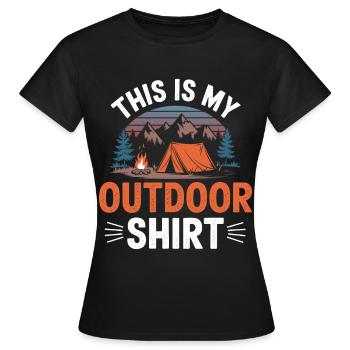 C’est mon Shirt Camping OUTDOOR - T-shirt Femme - noir - Devant - AI Model Female 172 dark (172cm)