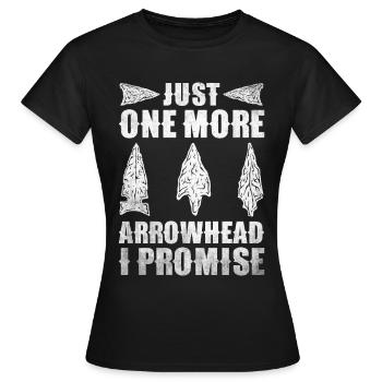 Arrowheads Collectible Arrowheads Collection - Women's T-Shirt - black - Front - AI Model Female 172 dark (172cm)