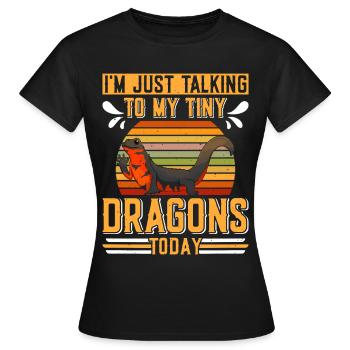 Molch - Frauen T-Shirt - Schwarz - Vorne - AI Model Female 172 dark (172cm)