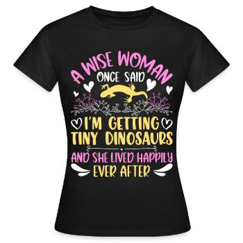Molch - Frauen T-Shirt - Schwarz - Vorne - AI Model Female 172 dark (172cm)