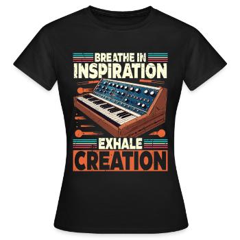 Synthesizer Synth Inspiration - Frauen T-Shirt - Schwarz - Vorne - AI Model Female 172 dark (172cm)