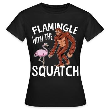 Squatch Bigfoot Sasquatch Flamingo - Frauen T-Shirt - Schwarz - Vorne - AI Model Female 172 dark (172cm)