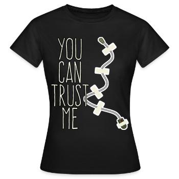 Abhörgerät Trust me Spion Mikofon - Frauen T-Shirt - Schwarz - Vorne - AI Model Female 172 dark (172cm)