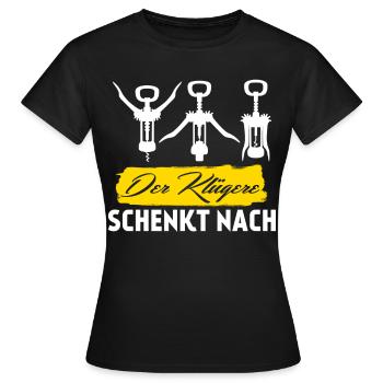 Wein Rotwein Weißwein Korkenzieher - Frauen T-Shirt - Schwarz - Vorne - AI Model Female 172 dark (172cm)