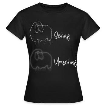 Wortspiel Wortwitz unscharf Landwirt Schaf Scharf - Frauen T-Shirt - Schwarz - Vorne - AI Model Female 172 dark (172cm)