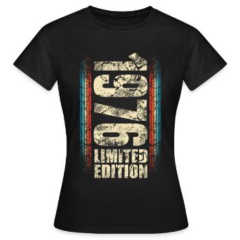 1976 Geburtsjahr Baujahr Geboren Geburtstag - Frauen T-Shirt - Schwarz - Vorne - AI Model Female 172 dark (172cm)