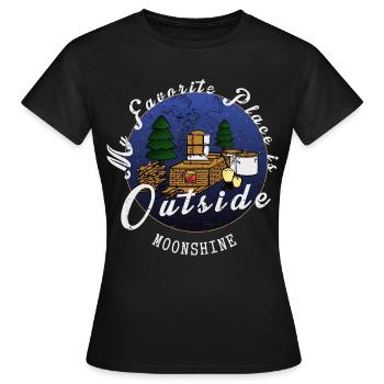 Mein Lieblingsplatz ist Draußen - Frauen T-Shirt - Schwarz - Vorne - AI Model Female 172 dark (172cm)