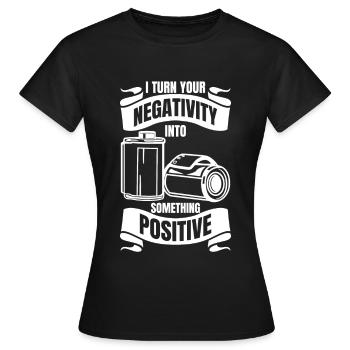Photographie analogique - T-shirt Femme - noir - Devant - AI Model Female 172 dark (172cm)