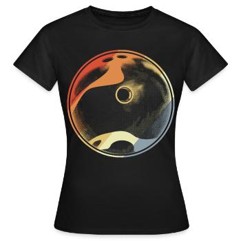 Vintage Bowlingkugel - Frauen T-Shirt - Schwarz - Vorne - AI Model Female 172 dark (172cm)
