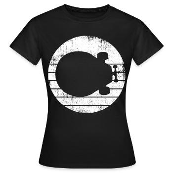 Skateboard Zeichnung - Frauen T-Shirt - Schwarz - Vorne - AI Model Female 172 dark (172cm)