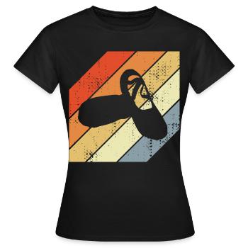 Ballerines Look Vintage - T-shirt Femme - noir - Devant - AI Model Female 172 dark (172cm)