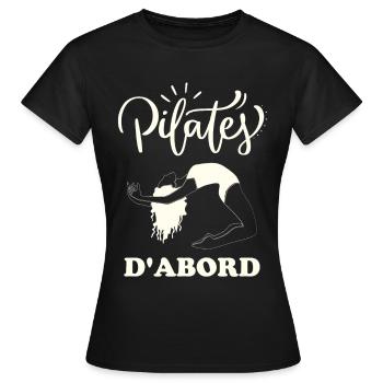 Fitness yoga pilates - T-shirt Femme - noir - Devant - AI Model Female 172 dark (172cm)