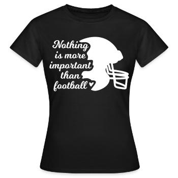 Football Inspiration - Frauen T-Shirt - Schwarz - Vorne - AI Model Female 172 dark (172cm)