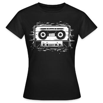 Cassette audio - T-shirt Femme - noir - Devant - AI Model Female 172 dark (172cm)