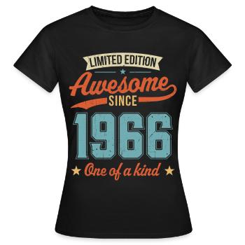 Genial seit 1966 - Frauen T-Shirt - Schwarz - Vorne - AI Model Female 172 dark (172cm)