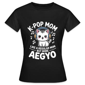K-Pop Mom Funny Korea Music Aegyo - Women's T-Shirt - black - Front - AI Model Female 172 dark (172cm)