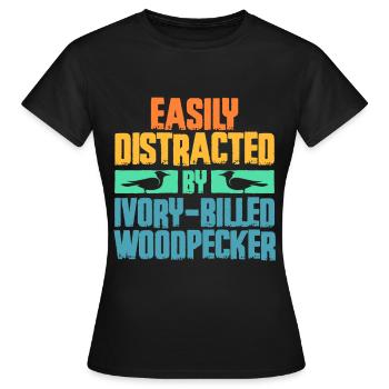 Elfenbein Specht Vogelbeobachter - Frauen T-Shirt - Schwarz - Vorne - AI Model Female 172 dark (172cm)