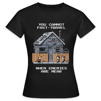 Pas de voyage rapide | Ennemis à proximité - T-shirt Femme - noir - Devant - AI Model Female 172 dark (172cm)