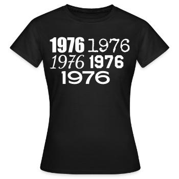 1976 - Frauen T-Shirt - Schwarz - Vorne - AI Model Female 172 dark (172cm)