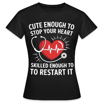 Motif de redémarrage cardiaque avec stéthoscope - T-shirt Femme - noir - Devant - AI Model Female 172 dark (172cm)