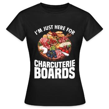 Charcuterie-Brett zur Herstellung von Schiefer-Käse-Brett - Frauen T-Shirt - Schwarz - Vorne - AI Model Female 172 dark (172cm)
