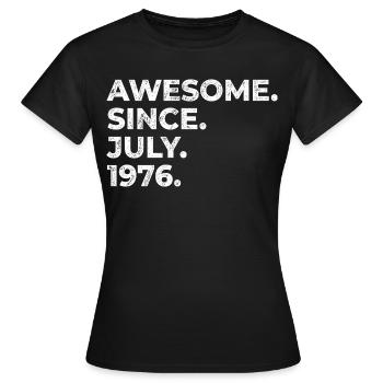 Depuis juillet 1976 – Incroyable faute de frappe vintage - T-shirt Femme - noir - Devant - AI Model Female 172 dark (172cm)
