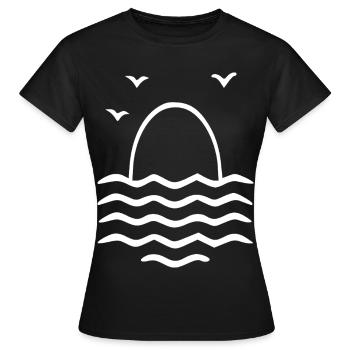 Sonnenuntergang über Wellen - Minimal - Frauen T-Shirt - Schwarz - Vorne - AI Model Female 172 dark (172cm)