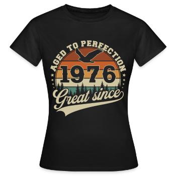 1976 Vintage Jahrgang Geburtstag Retro - Frauen T-Shirt - Schwarz - Vorne - AI Model Female 172 dark (172cm)