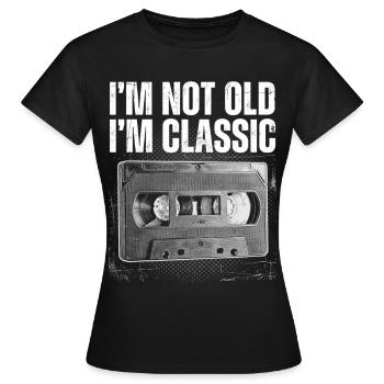 Nicht alt, ich bin klassische Kassette - Frauen T-Shirt - Schwarz - Vorne - AI Model Female 172 dark (172cm)