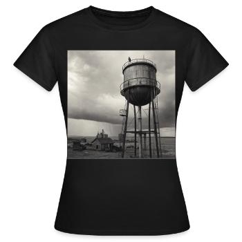 Bird of Prey Raven Water Tower Rétro Animal Crime - T-shirt Femme - noir - Devant - AI Model Female 172 dark (172cm)