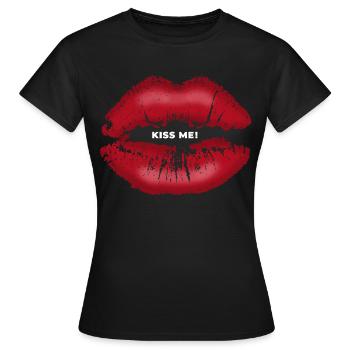 Embrasse-moi ! Lèvres qui embrassent avec du rouge à lèvres en disant - T-shirt Femme - noir - Devant - AI Model Female 172 dark (172cm)