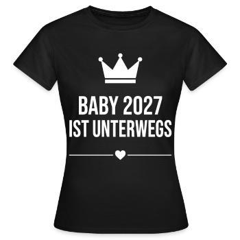 Baby 2027 Ist Unterwegs Krone - Frauen T-Shirt - Schwarz - Vorne - AI Model Female 172 dark (172cm)