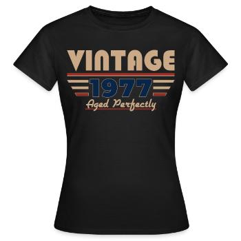 49. Geburtstag Geschenk Mann Vintage Jahrgang 1977 - Frauen T-Shirt - Schwarz - Vorne - AI Model Female 172 dark (172cm)