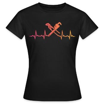 Chauffagiste Sunset battement de coeur de plombier - T-shirt Femme - noir - Devant - AI Model Female 172 dark (172cm)