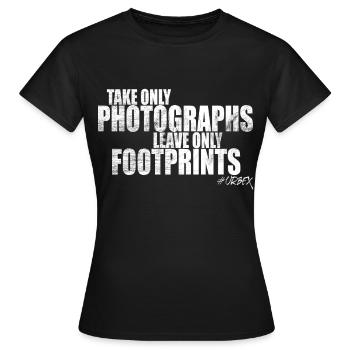 Urban Explorers Urbex Lost Places Photo Footprints - T-shirt Femme - noir - Devant - AI Model Female 172 dark (172cm)