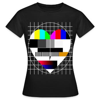 Test Image Coeur I Love 90s Party Love 80s - T-shirt Femme - noir - Devant - AI Model Female 172 dark (172cm)