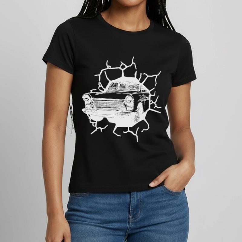Trabi  Oldtimer Wall Fall Ostalgie Ossi Women's T-Shirt